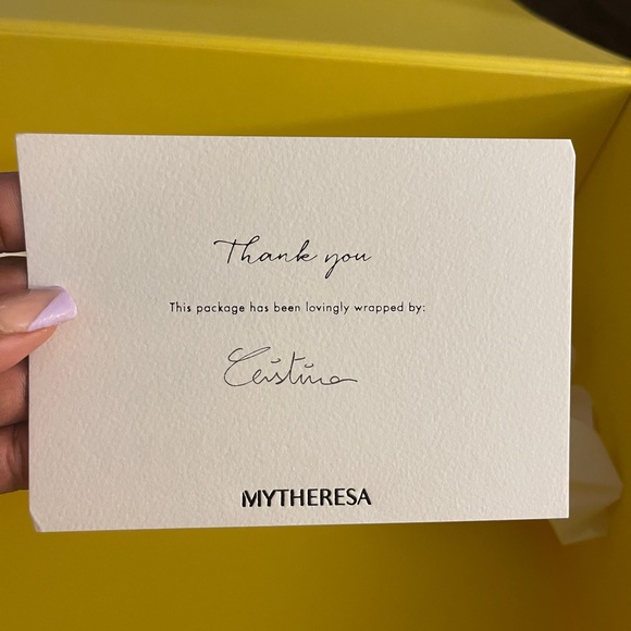 Myth Empty Gift Box Yellow Magnetic Closure w/tie - Picture 9 of 11